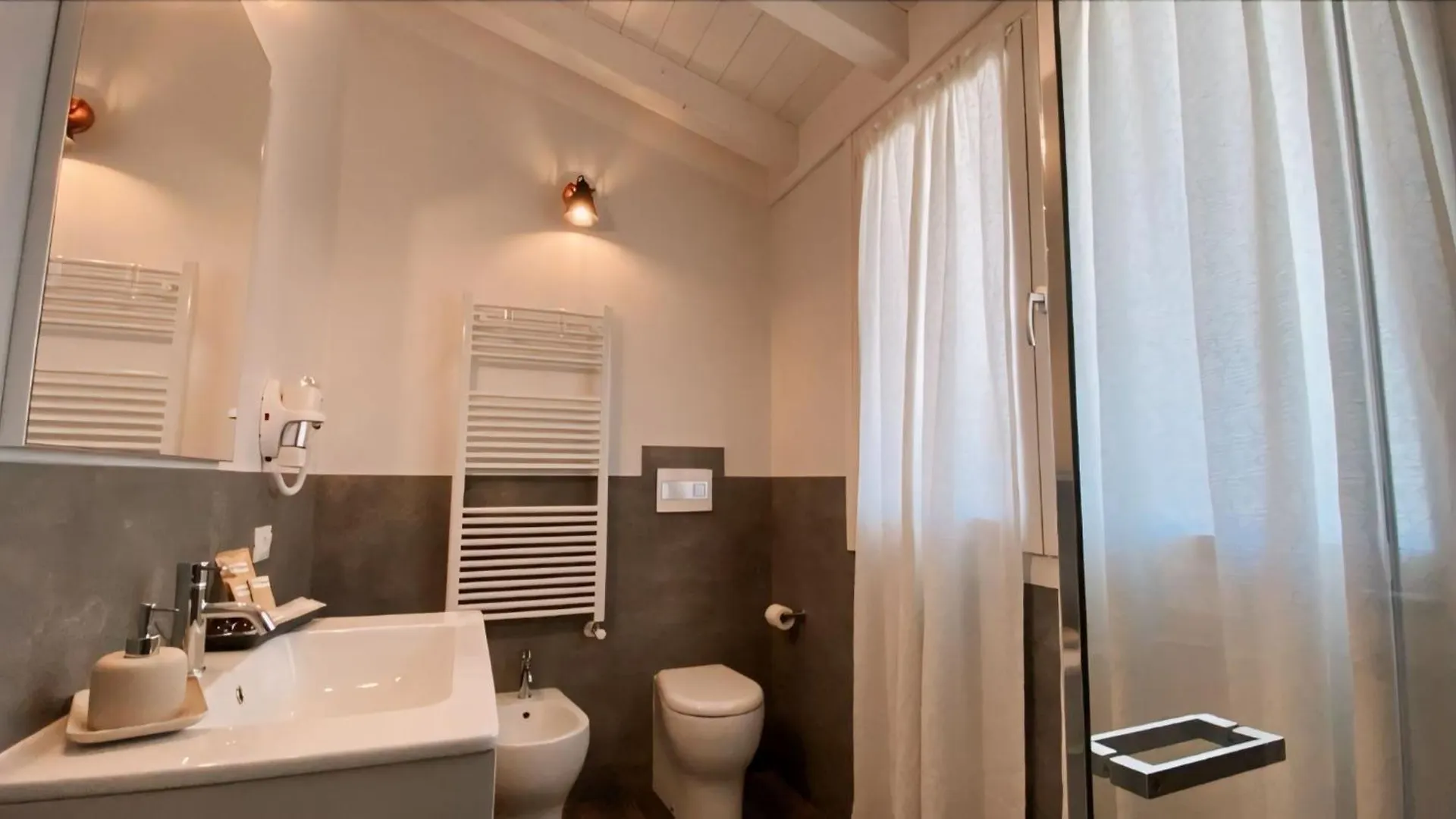 Casa Autunno Hotel Monzambano 0*,